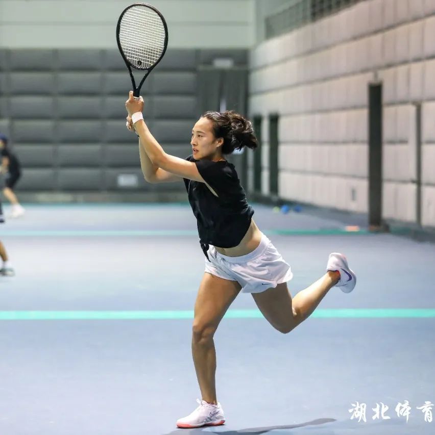 更加扑朔迷 更加扑朔迷