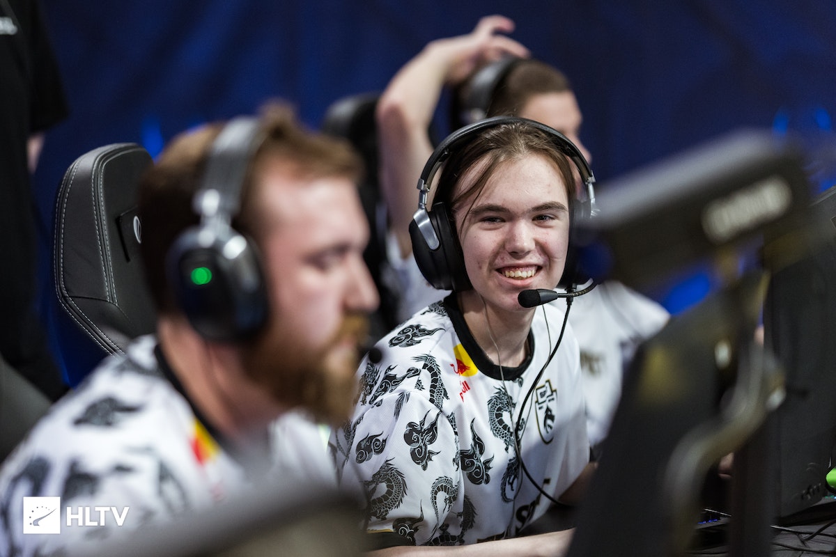 球队不仅需 球队不仅需