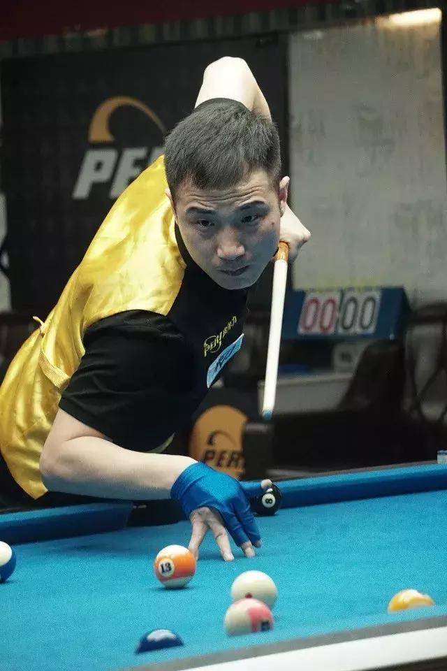 拉开至4分 拉开至4分